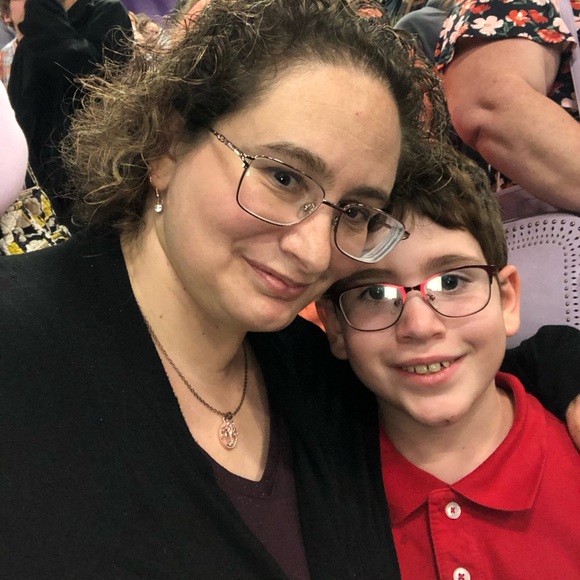 🌻🌻Welcome to my closet 🌻🌻 - Picture 9 of 16